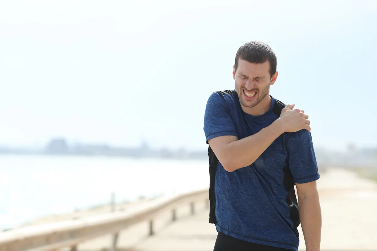 The Different Types of Shoulder Pain & Their Common Causes