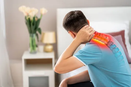 The Different Types of Neck Pain & Their Common Causes