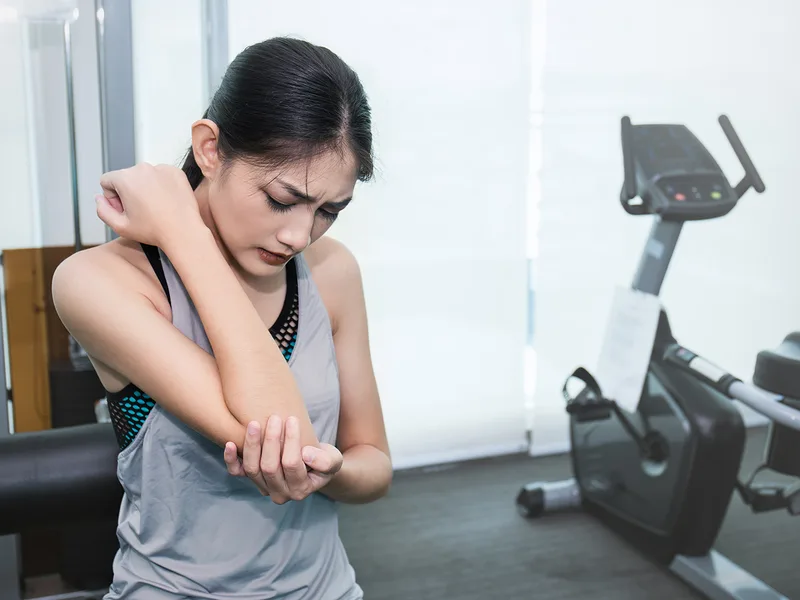 Chiropractic care for arm pain at Alter Chiropractic in Delray Beach